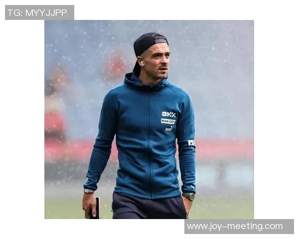 足球明星的日常穿搭风格揭秘时尚与运动的完美结合